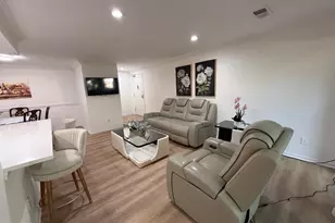 11252 Chestnut Grove Square, Reston, VA 20190 - Photo 8