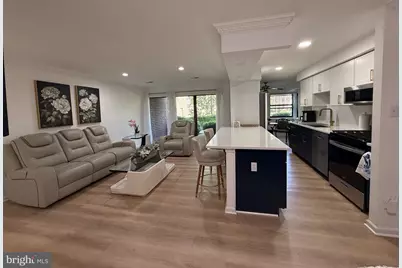 11252 Chestnut Grove Square #26, Reston, VA 20190 - Photo 10