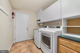 4224 Holborn Ave, Annandale, VA 22003 - Photo 38