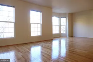 9407 Van Arsdale Dr, Vienna, VA 22181 - Photo 8