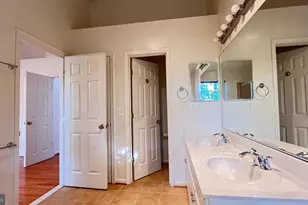 4100 Flower Box Ct, Fairfax, VA 22030 - Photo 18
