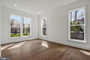 8205 Dabney Ave, Springfield, VA 22152 - Photo 32