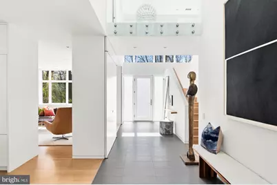 6016 Chesterbrook Road, McLean, VA 22101 - Photo 2