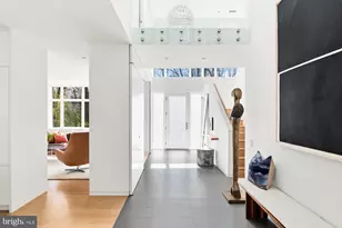 6016 Chesterbrook Rd, McLean, VA 22101 - Photo 2