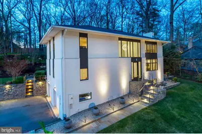 6016 Chesterbrook Road, McLean, VA 22101 - Photo 1