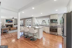 13126 Ladybank Ln, Herndon, VA 20171 - Photo 10