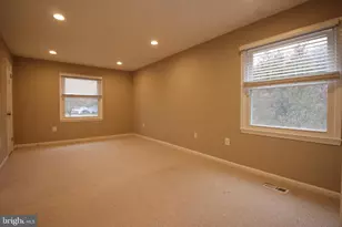 4500 Lantern Pl, Alexandria, VA 22306 - Photo 10
