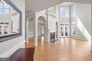 1452 Carrington Ridge Ln, Vienna, VA 22182 - Photo 8