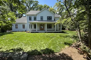 7926 Bolling Dr, Alexandria, VA 22308 - Photo 1