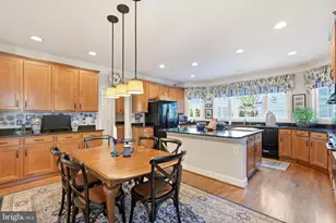 888 Ballou St, Herndon, VA 20170 - Photo 22