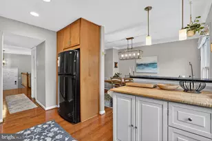 4830 Treasure Ct, Fairfax, VA 22032 - Photo 8