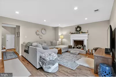 4830 Treasure Court, Fairfax, VA 22032 - Photo 4