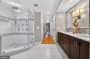 1854 Abbotsford Dr, Vienna, VA 22182 - Photo 68