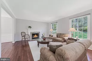 9201 Weant Dr, Great Falls, VA 22066 - Photo 10