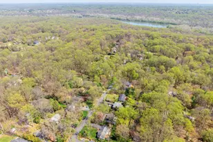 9201 Weant Dr, Great Falls, VA 22066 - Photo 28