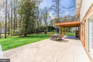 9201 Weant Dr, Great Falls, VA 22066 - Photo 6