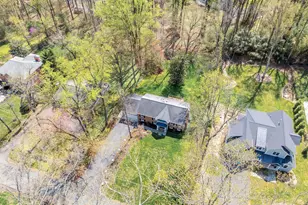 9201 Weant Dr, Great Falls, VA 22066 - Photo 60