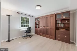 9201 Weant Dr, Great Falls, VA 22066 - Photo 38