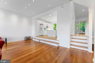 11163 Lake Chapel Ln, Reston, VA 20191 - Photo 28