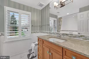 1205 Suffield Dr, McLean, VA 22101 - Photo 38