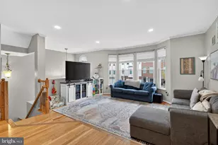 5153 Ballycastle Cir, Alexandria, VA 22315 - Photo 4