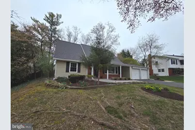 4339 Mount Carriage Lane, Fairfax, VA 22033 - Photo 2