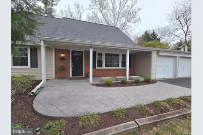 4339 Mount Carriage Lane, Fairfax, VA 22033 - Photo 4