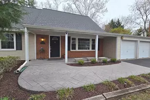 4339 Mt Carriage Ln, Fairfax, VA 22033 - Photo 4