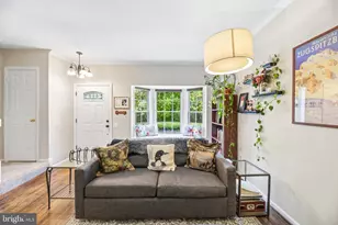 7134 Westfield Ct, Alexandria, VA 22306 - Photo 2