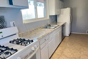 6323 Fenton Ct, Alexandria, VA 22312 - Photo 10