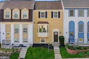 2984 Blaketon Ln, Oakton, VA 22124 - Photo 1