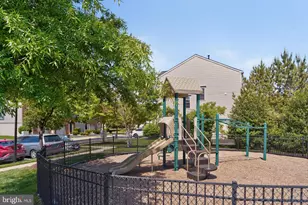 5369 Crimson Sky Ct, Centreville, VA 20120 - Photo 48