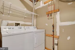 5369 Crimson Sky Ct, Centreville, VA 20120 - Photo 32