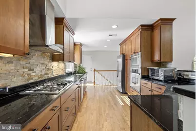 6415 Shady Lane, Falls Church, VA 22042 - Photo 10