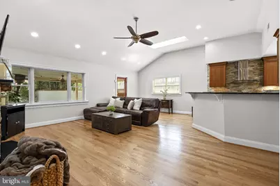 6415 Shady Lane, Falls Church, VA 22042 - Photo 6