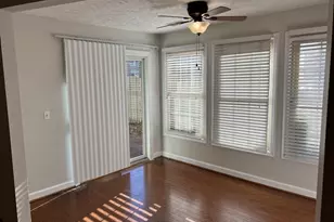 12002 Ridge Knoll Dr, Fairfax, VA 22033 - Photo 8