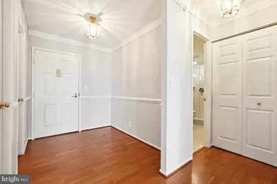 5902 Mount Eagle Drive #1402, Alexandria, VA 22303 - Photo 4