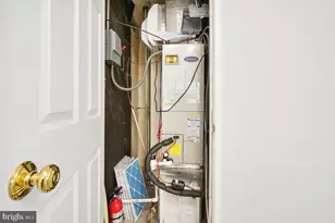 5902 Mt Eagle Dr, Alexandria, VA 22303 - Photo 32