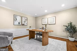 7412 Brian Run Ct, Springfield, VA 22153 - Photo 12
