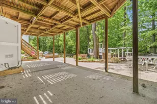 7412 Brian Run Ct, Springfield, VA 22153 - Photo 48