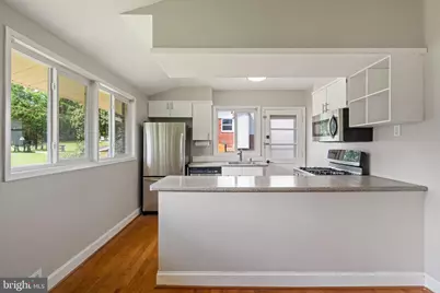 4526 Roundhill Road, Alexandria, VA 22310 - Photo 18