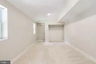 4526 Roundhill Rd, Alexandria, VA 22310 - Photo 40