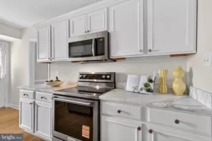 6805 Market Square Dr, McLean, VA 22101 - Photo 10