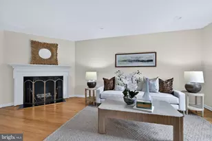 6805 Market Square Dr, McLean, VA 22101 - Photo 2