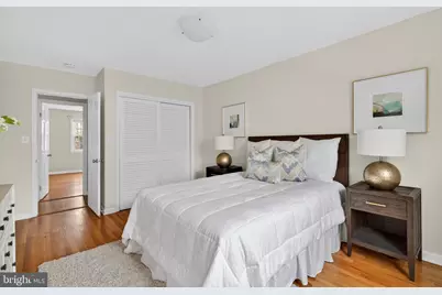 6805 Market Square Drive, McLean, VA 22101 - Photo 18