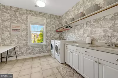 9115 Tetterton Avenue, Vienna, VA 22182 - Photo 34