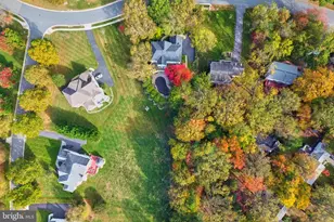 10409 Dunn Meadow Rd, Vienna, VA 22182 - Photo 104