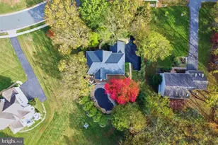 10409 Dunn Meadow Rd, Vienna, VA 22182 - Photo 98