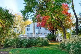 10409 Dunn Meadow Rd, Vienna, VA 22182 - Photo 96