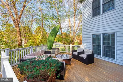 10409 Dunn Meadow Road, Vienna, VA 22182 - Photo 8